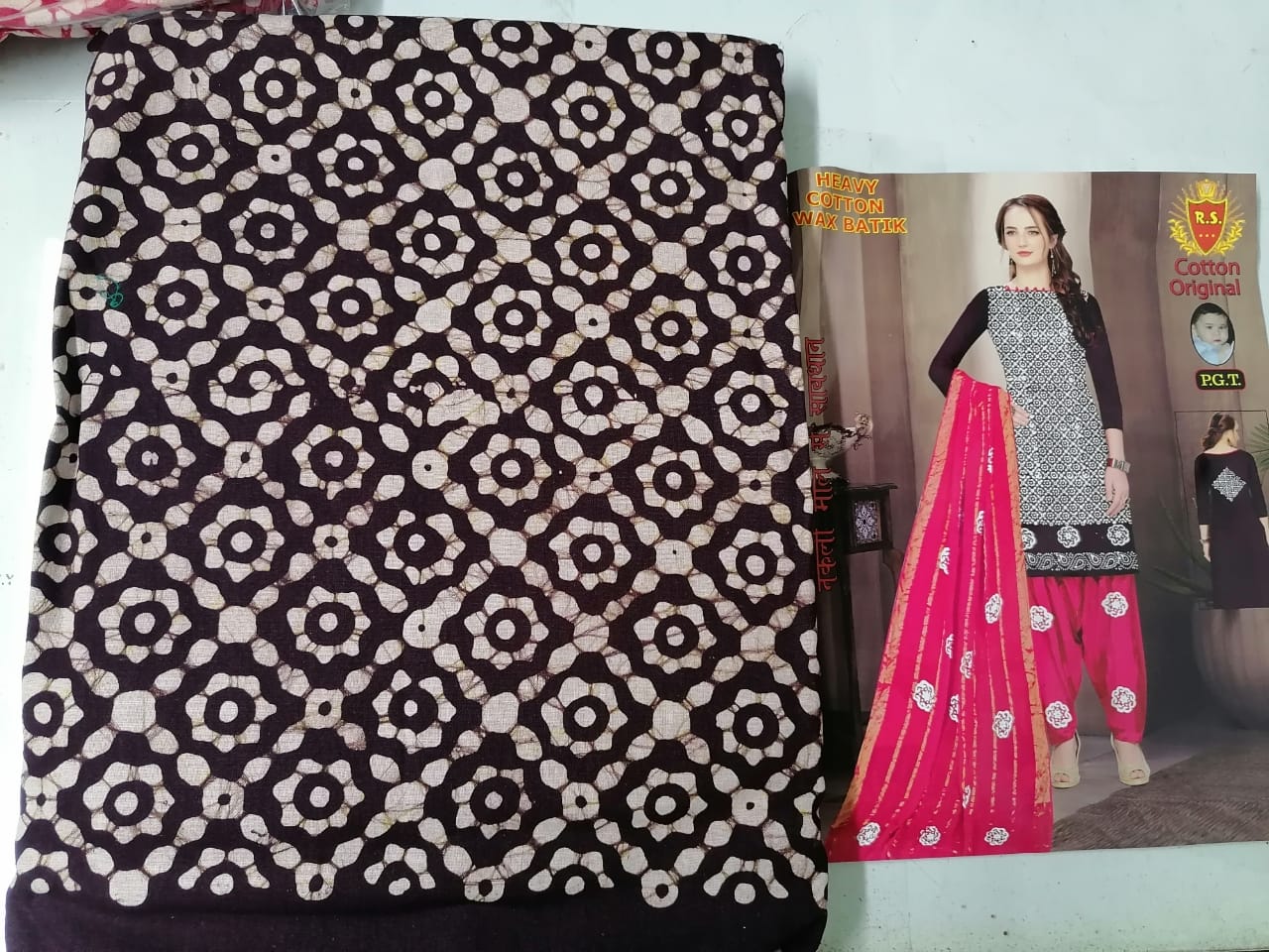 Women's Salwar Kameez - Material - Unstitched - New Arrival ( Top + Bottom + Dupatta )