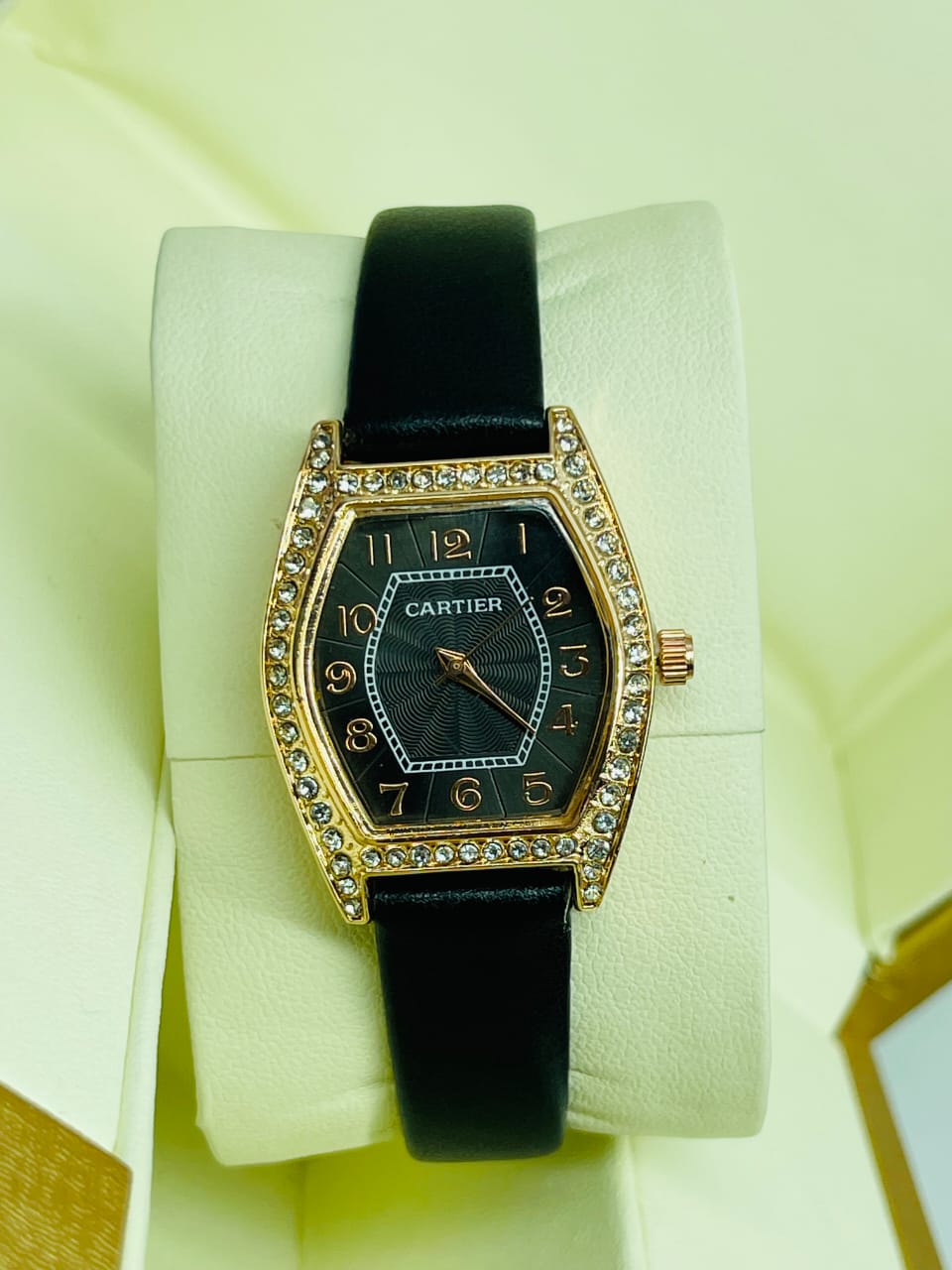 Ladies leather belt Watches