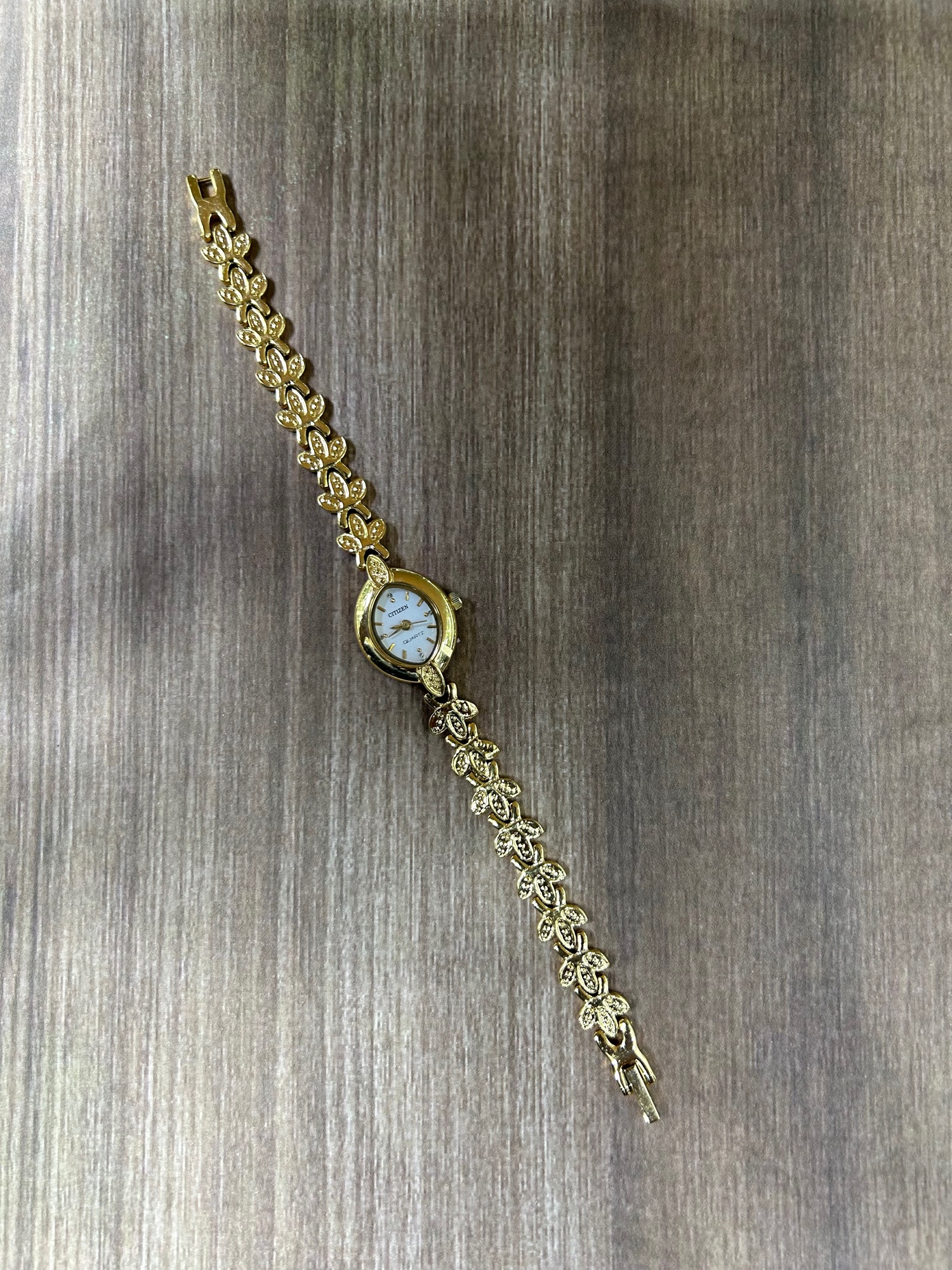 Gold Womens Fashion Citizen Brand Casual Watch