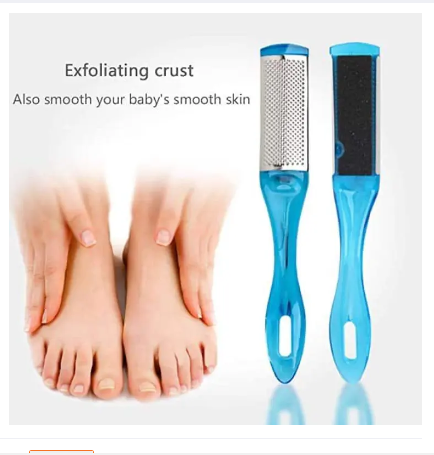 Exfoliating crust leg tool removes the dead skin