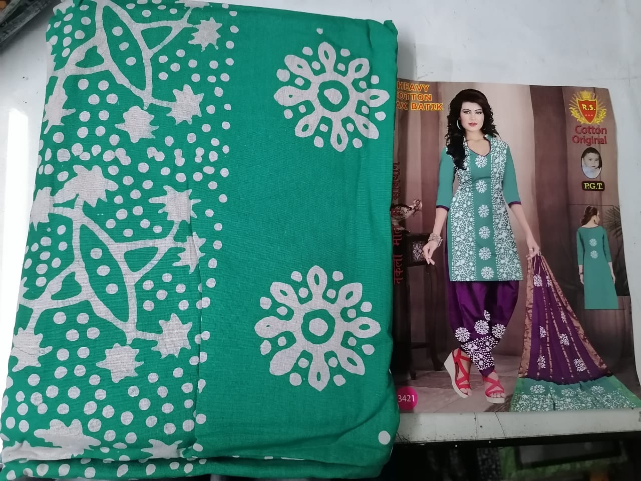 Women's Salwar Kameez - Material - Unstitched - New Arrival ( Top + Bottom + Dupatta )